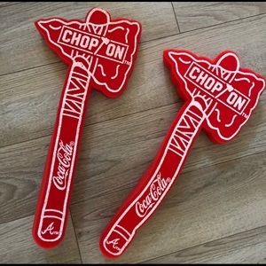 Foam tomahawks 2 (Atlanta Braves)